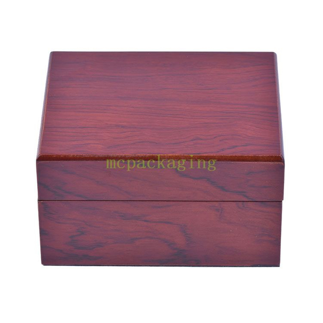 WoodBox Factory 高級カスタム ヴィンテージ木製光沢時計包装ボックス