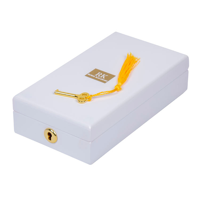 ウェディングスイートピュアホワイトパフュームボックス