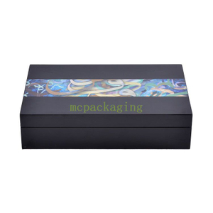 Ksa RiyadhシーズンCarrefour Ra​​madan Box 2023 RamadanギフトボックスカレンダーラマダンギフトボックスUAE