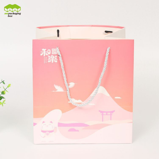 さまざまなサイズの低MOQカスタマイズ紙袋