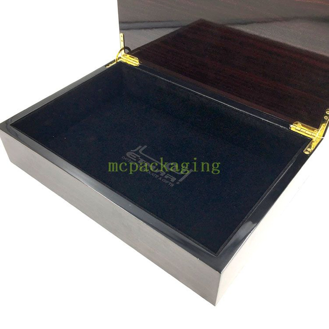 KSAジェッダシーズン木製ボックスファクトリーカスタマイズされたサウジアラビア語の高光沢のある木製の甘い日付ボックスギフト用